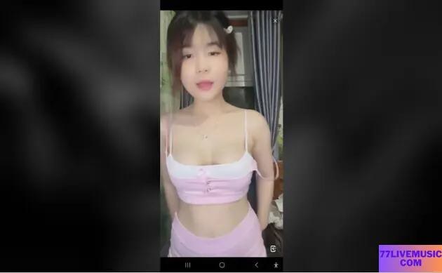 Hương Loli 77live Mặt Ngây Thơ Nhảy Múa Gợi Cảm Hình 8